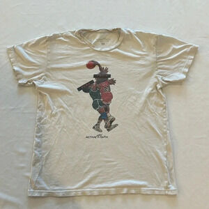 Active‎ Faith men’s vintage small Jordan basketball  tee shirt